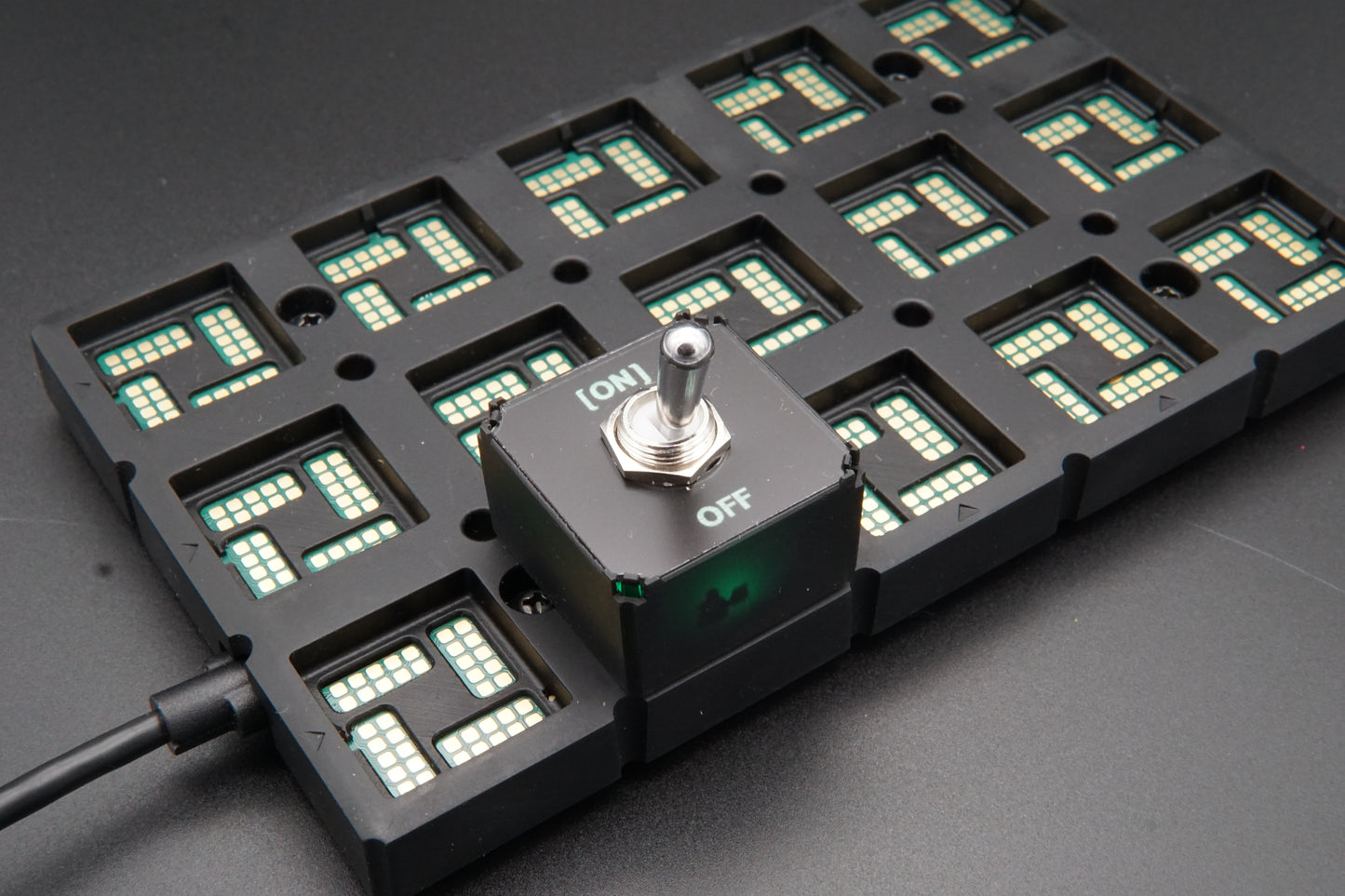 Large Toggle Switch (Beta)