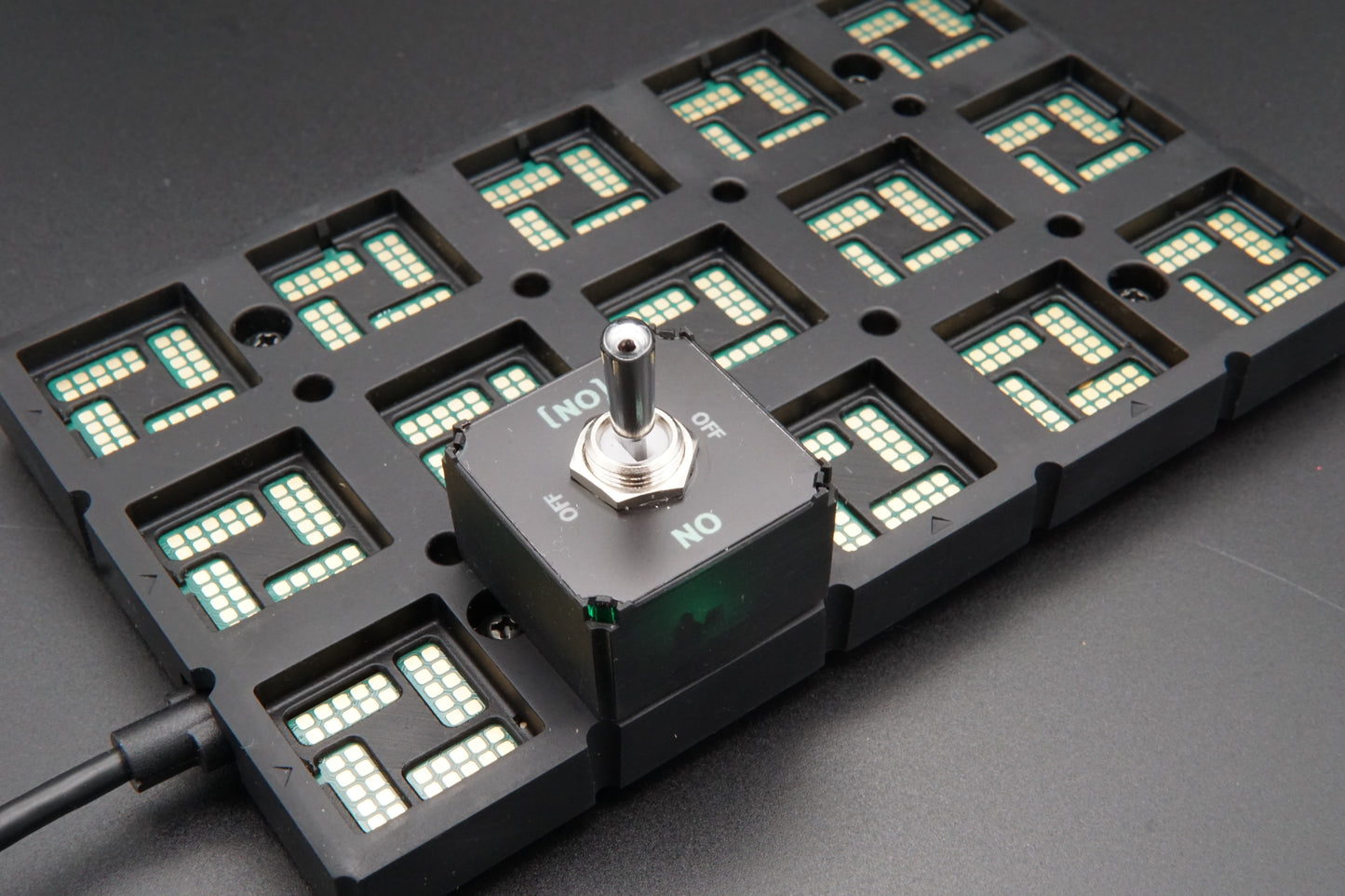 Large Toggle Switch (Beta)